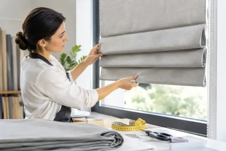 How Roman Blinds Are Made for a Perfect Fit
